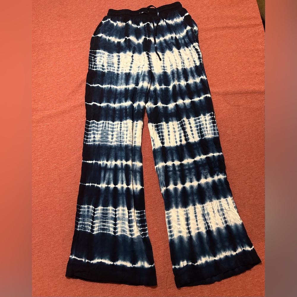 Knox Rose XS tie dye lounge pants